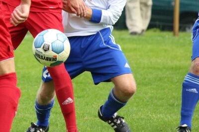 estratégia defensiva Como os laterais se antecipam às jogadas de ataque