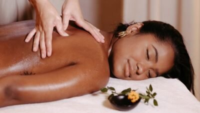 Como fazer aromaterapia no banho para relaxar o corpo e a mente
