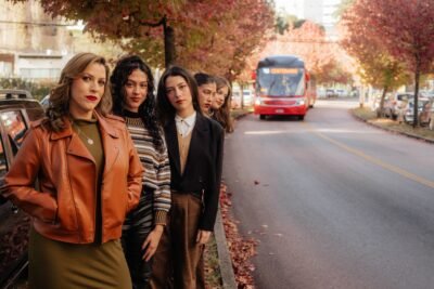 Beleza Feminina: Cuidados, Estilo e Autocuidado no Dia a Dia